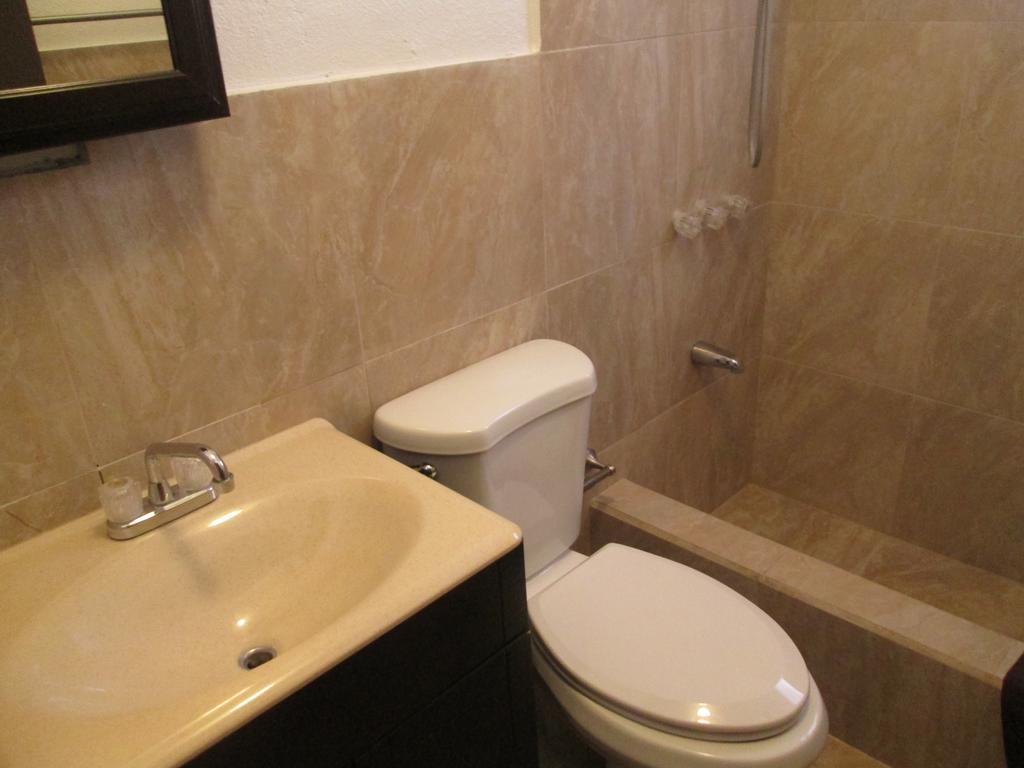 Pedro'S Place Тамунинг Екстериор снимка