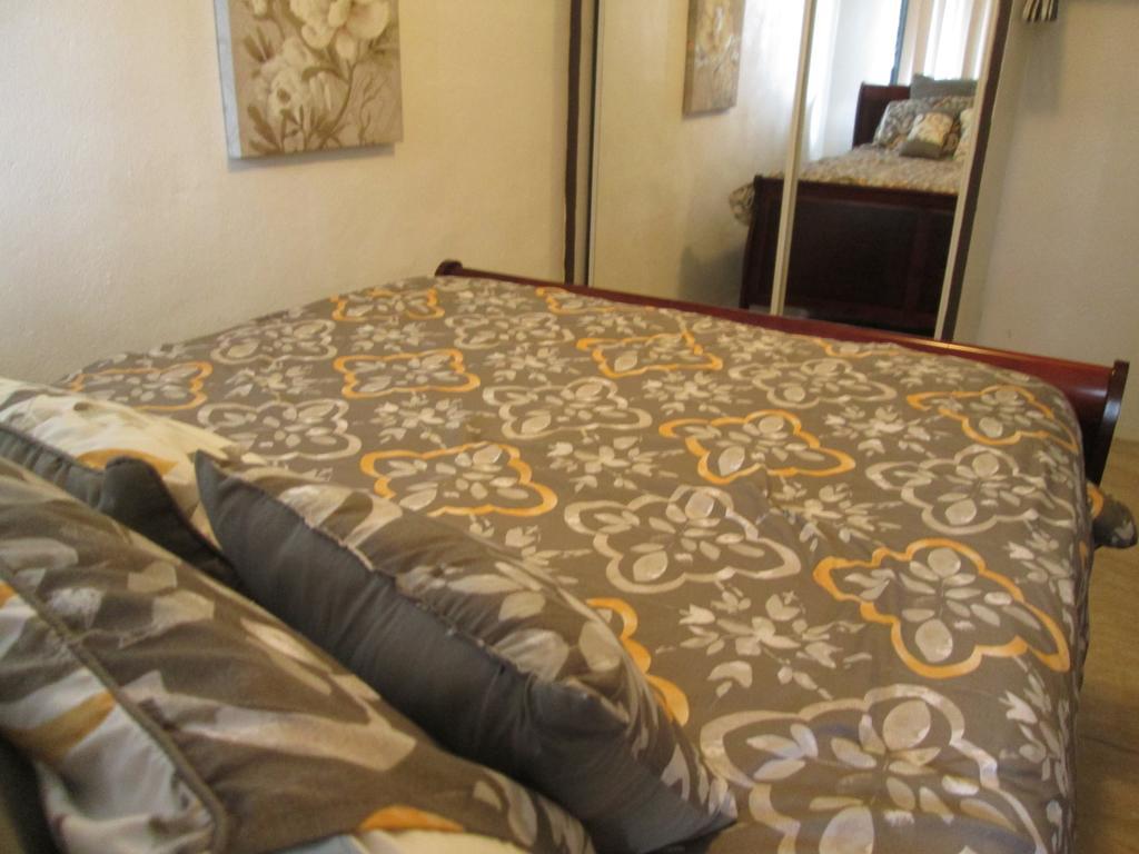 Pedro'S Place Тамунинг Екстериор снимка