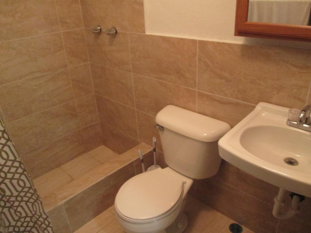 Pedro'S Place Тамунинг Екстериор снимка